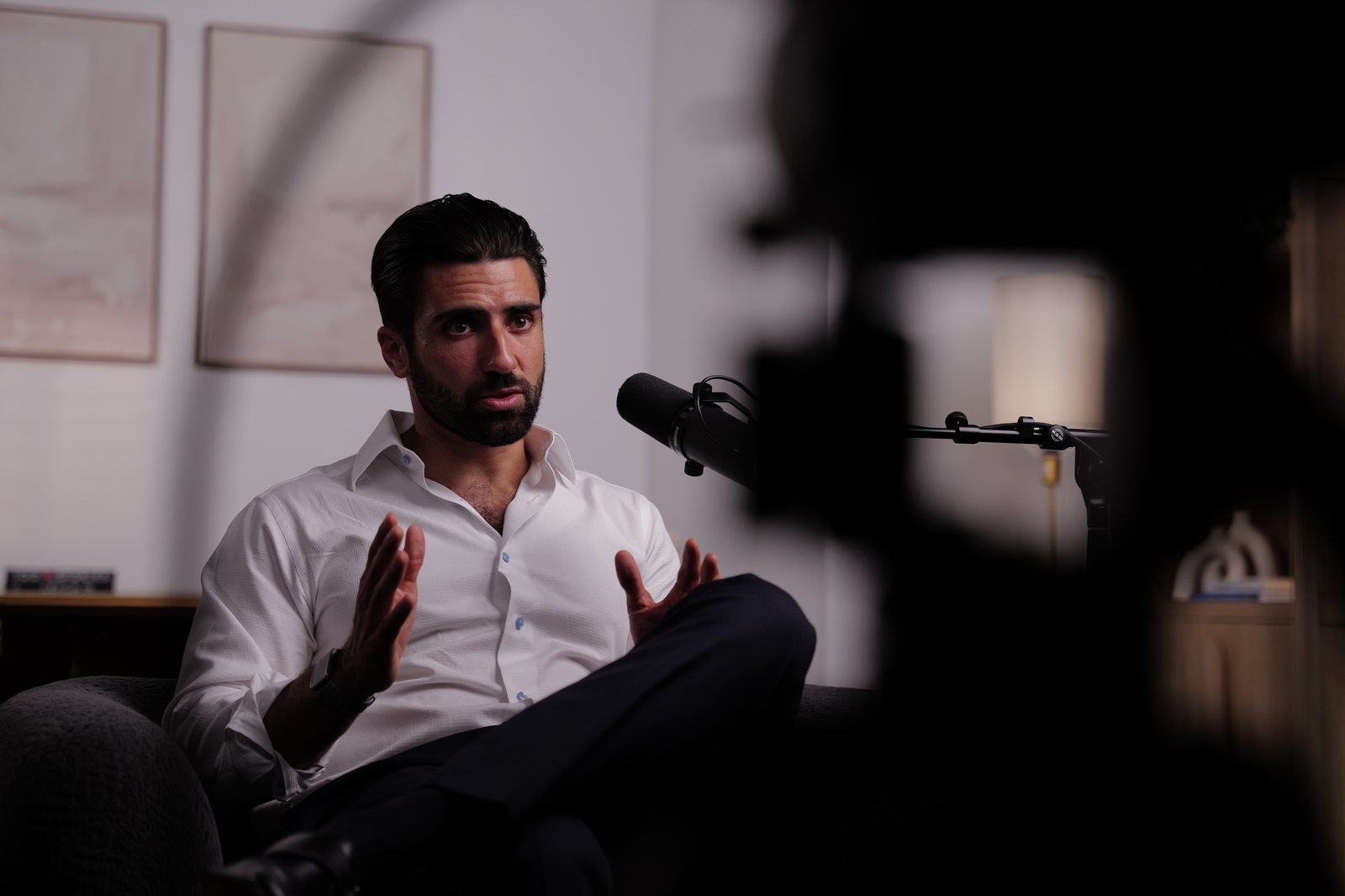 Jonathan Z. Cohen recording the Mental Fitness Masterclass in the studio